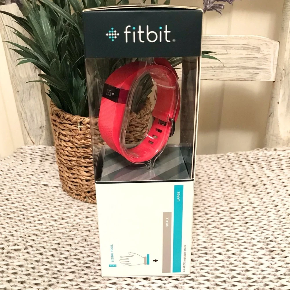 NWT Fitbit Charge HR Activity Tracker Pink